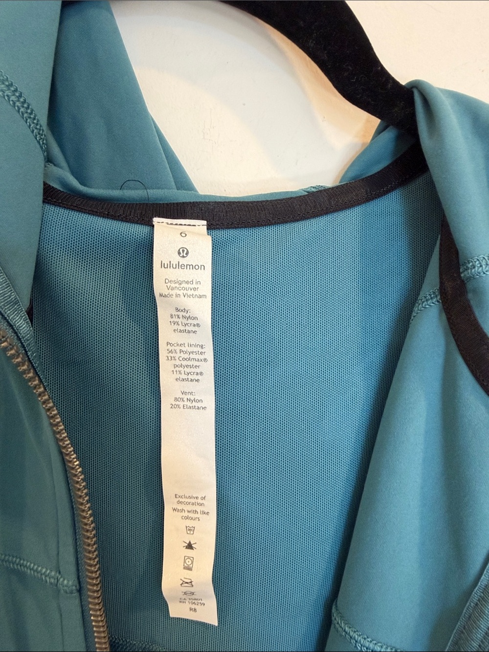 lululemon athletica aqua zip define hoodie with black trim - Picture 11 of 13